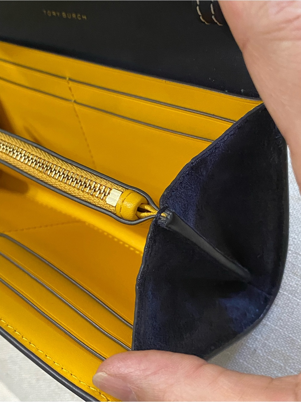 Authentic Tory Burch T-Monogram Jacquard Wallet Clutch Navy Yellow - Picture 12 of 13